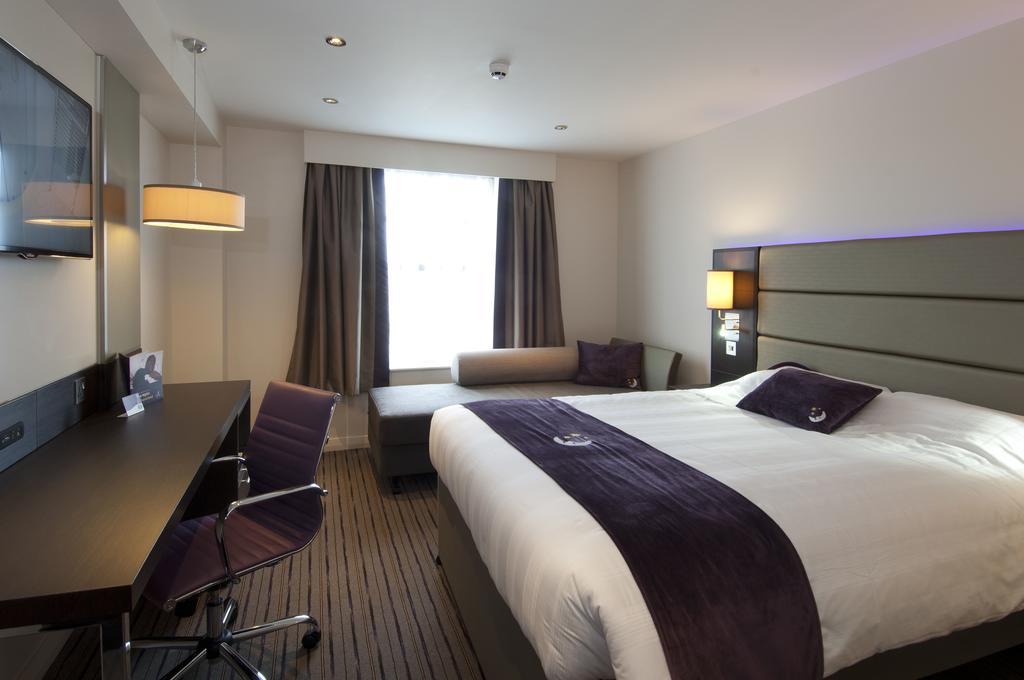 Premier Inn Dundee North Δωμάτιο φωτογραφία