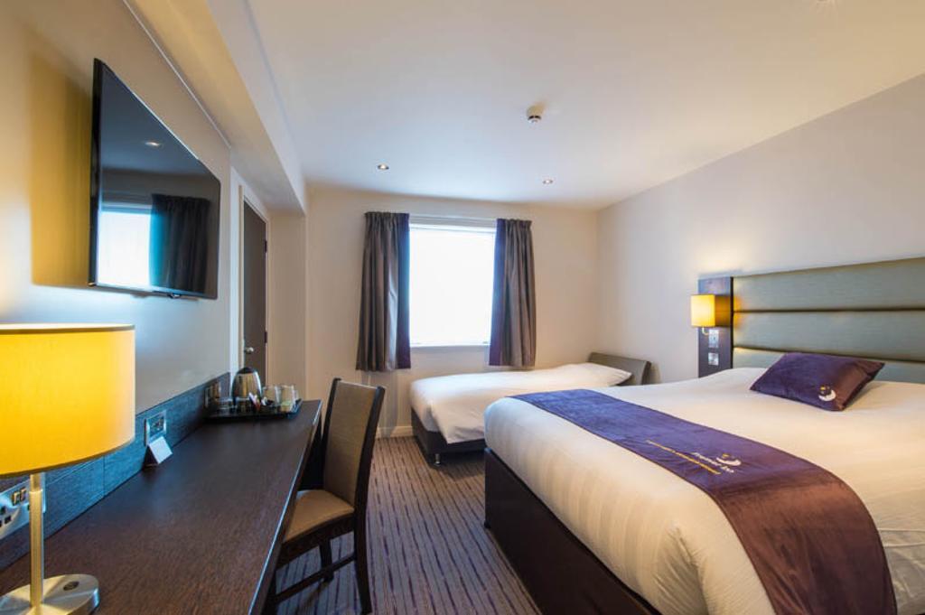 Premier Inn Dundee North Δωμάτιο φωτογραφία