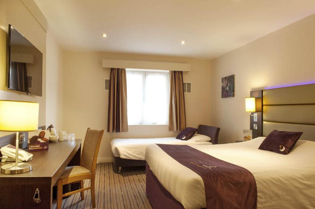 Premier Inn Dundee North Δωμάτιο φωτογραφία